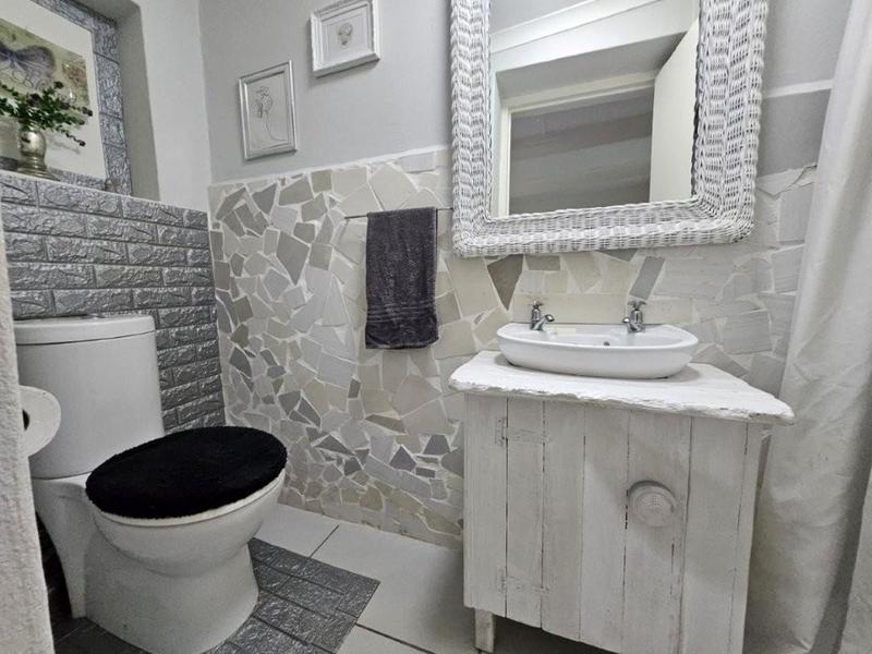 2 Bedroom Property for Sale in Stilbaai East Western Cape